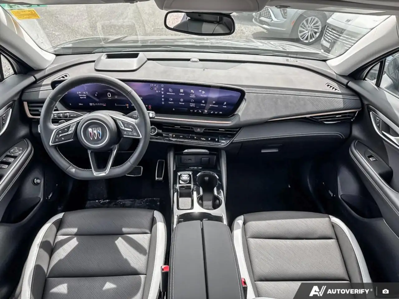 Buick Envision снимка Buick Envision