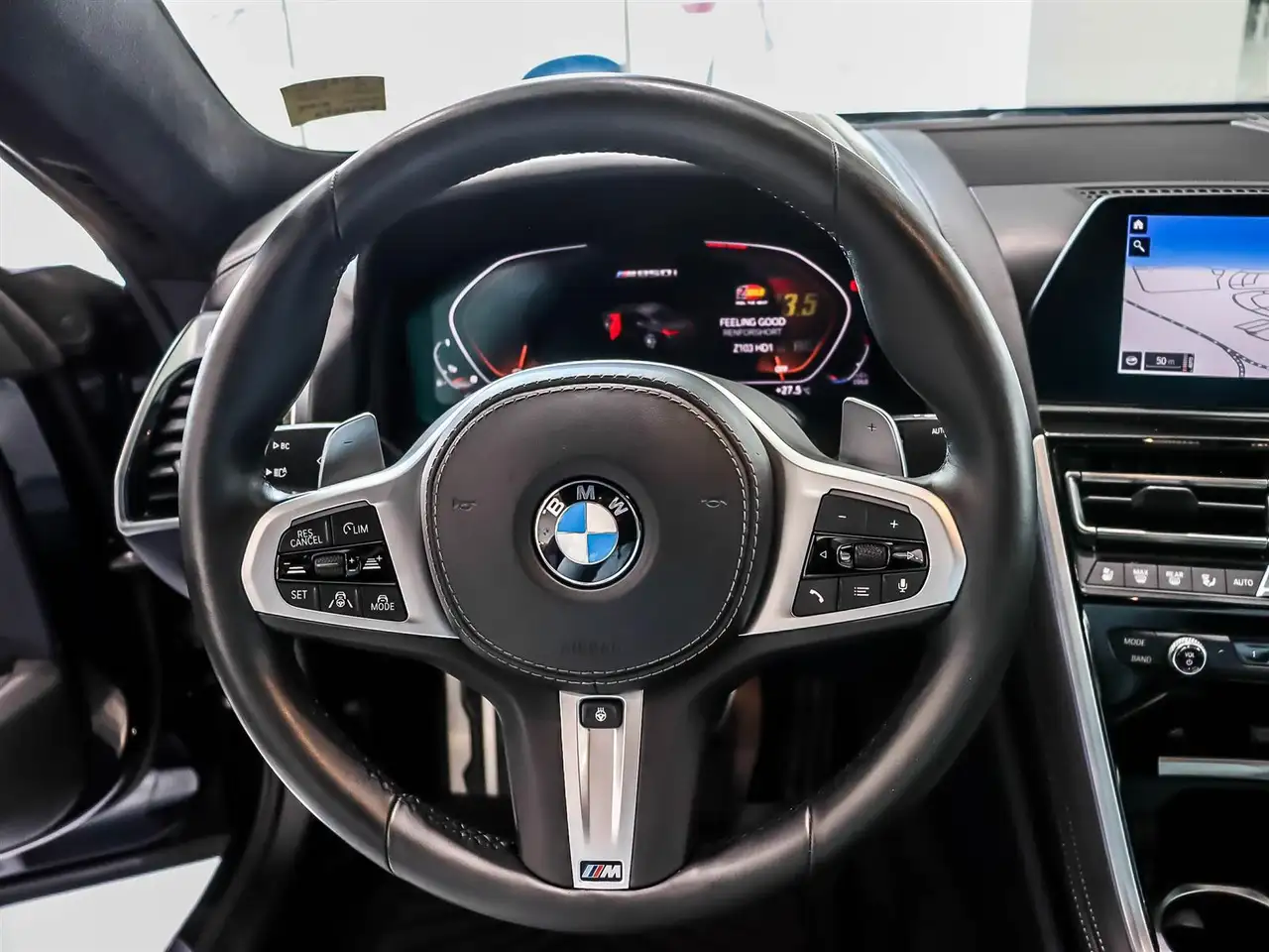 BMW 8 Series photo BMW 8 Series