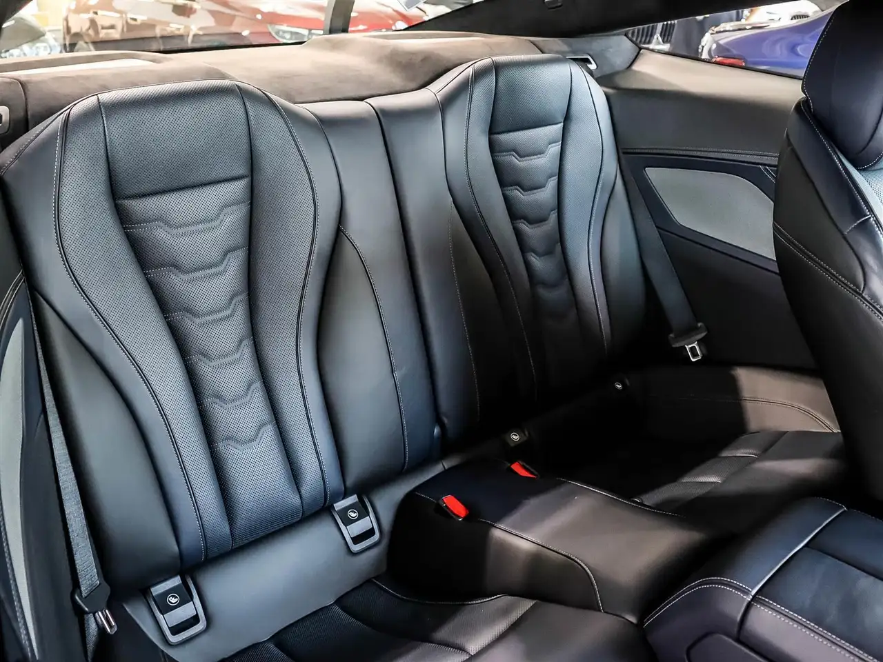 BMW 8 Series photo BMW 8 Series