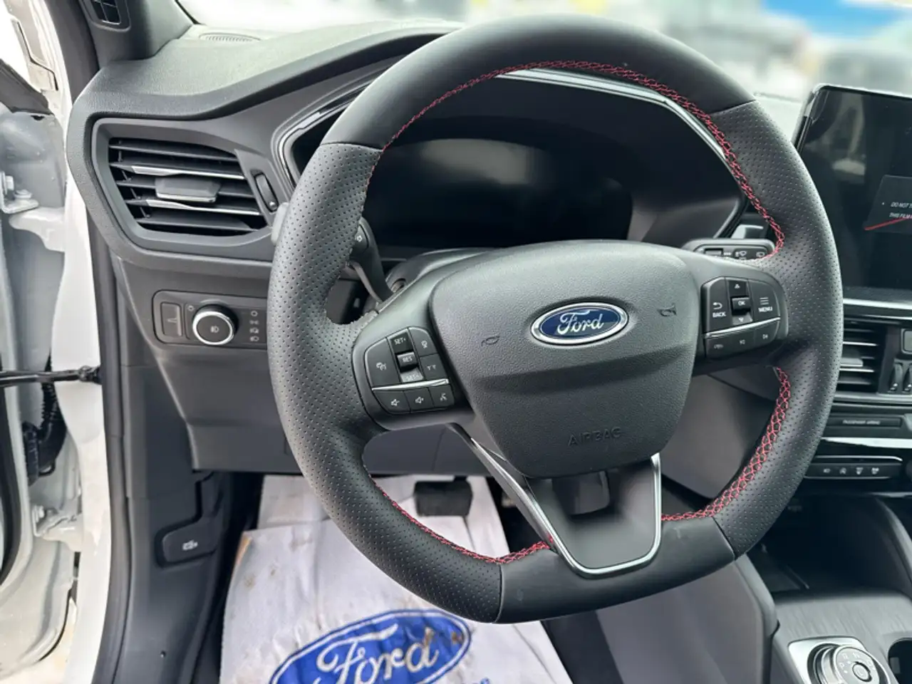 Ford Escape photo Ford Escape