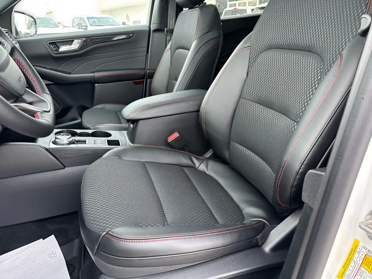 Ford Escape photo Ford Escape