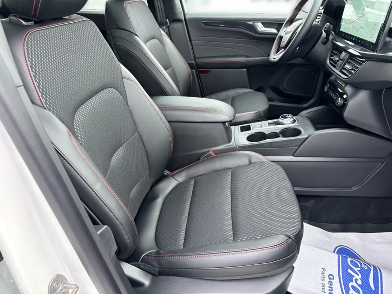 Ford Escape photo Ford Escape