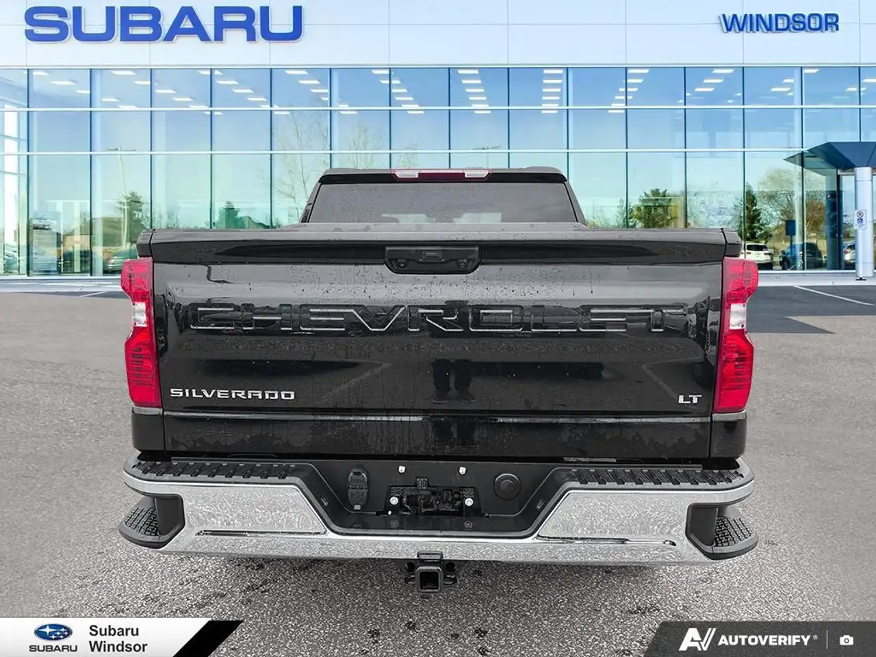 Chevrolet Silverado 1500 photo Chevrolet Silverado 1500