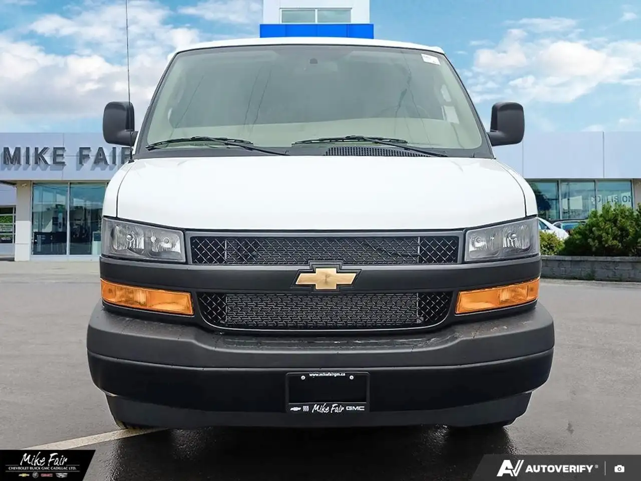 Chevrolet Express 2500 photo Chevrolet Express 2500