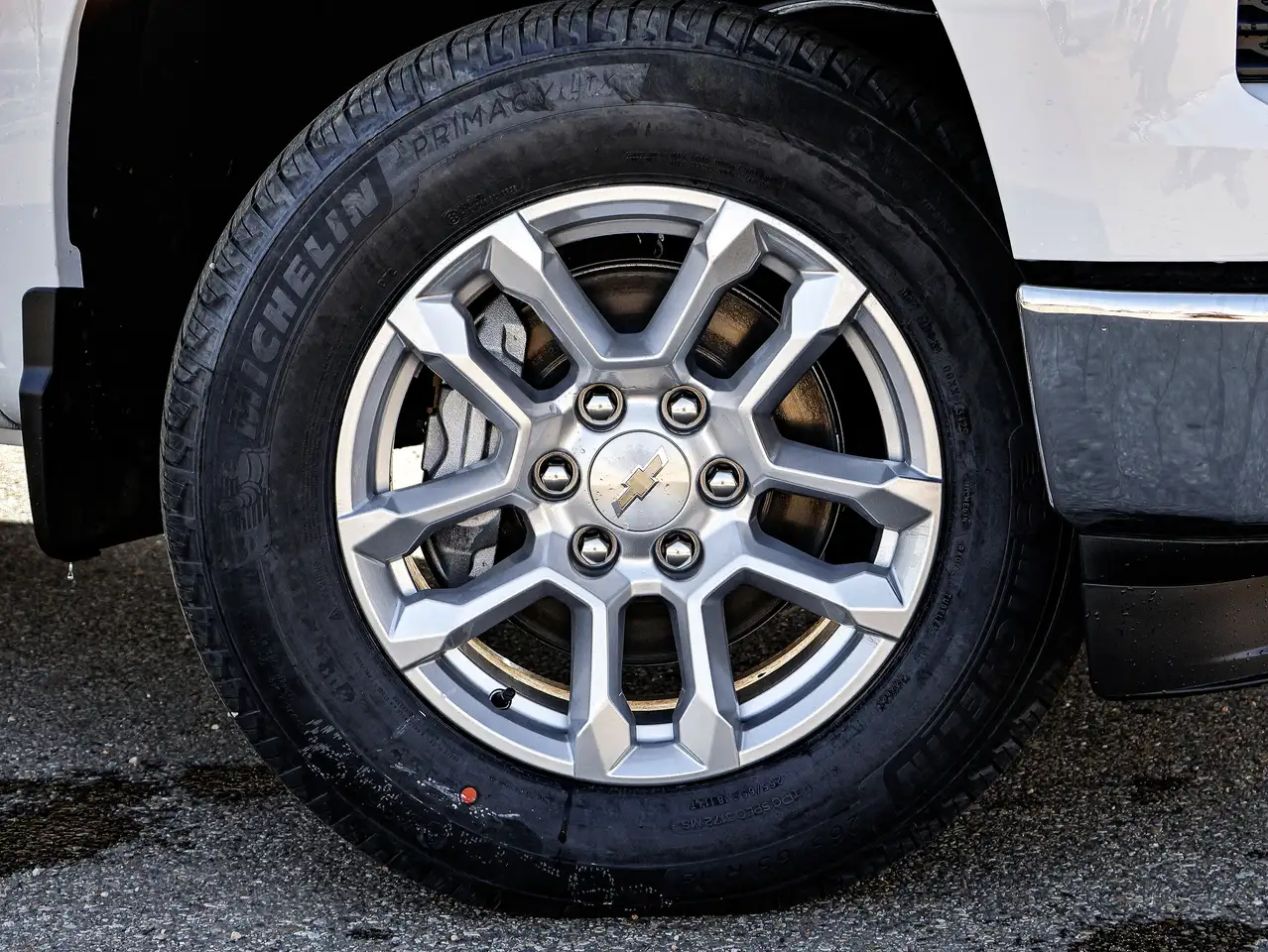 Chevrolet Silverado 1500 photo Chevrolet Silverado 1500
