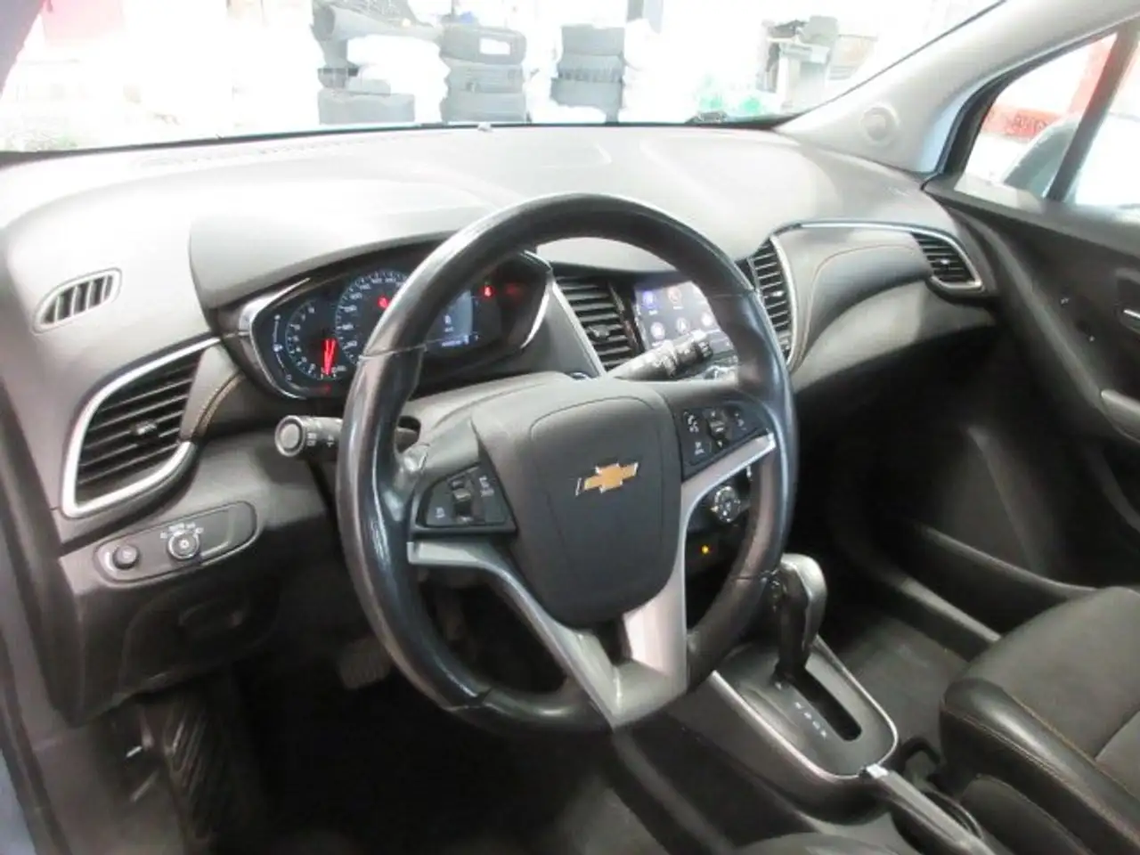 Chevrolet Trax снимка Chevrolet Trax