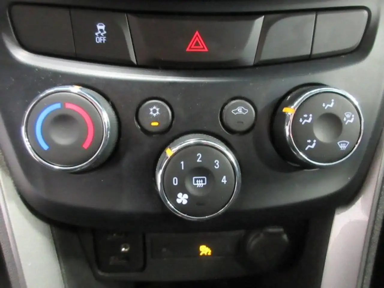 Chevrolet Trax снимка Chevrolet Trax