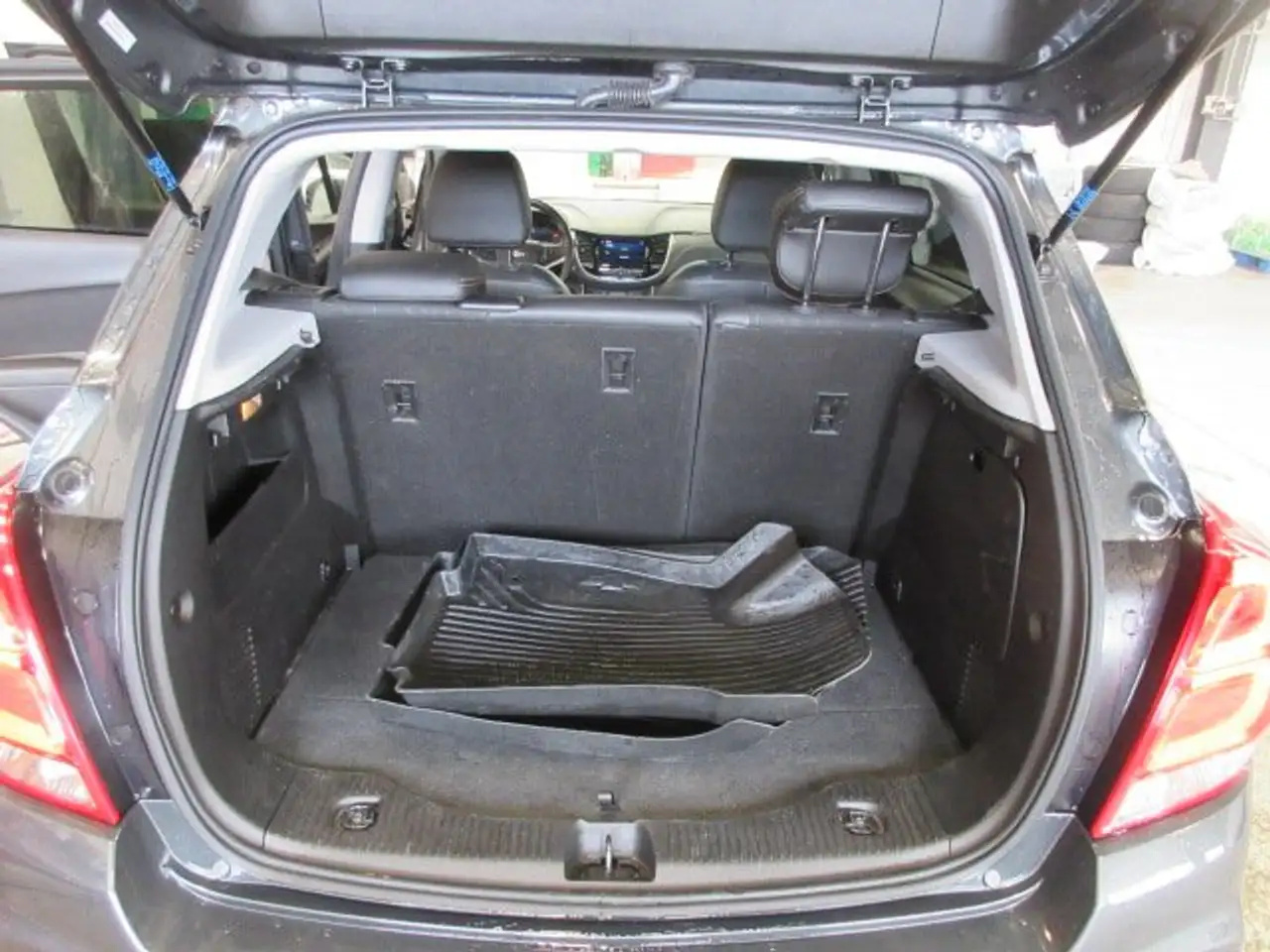 Chevrolet Trax снимка Chevrolet Trax