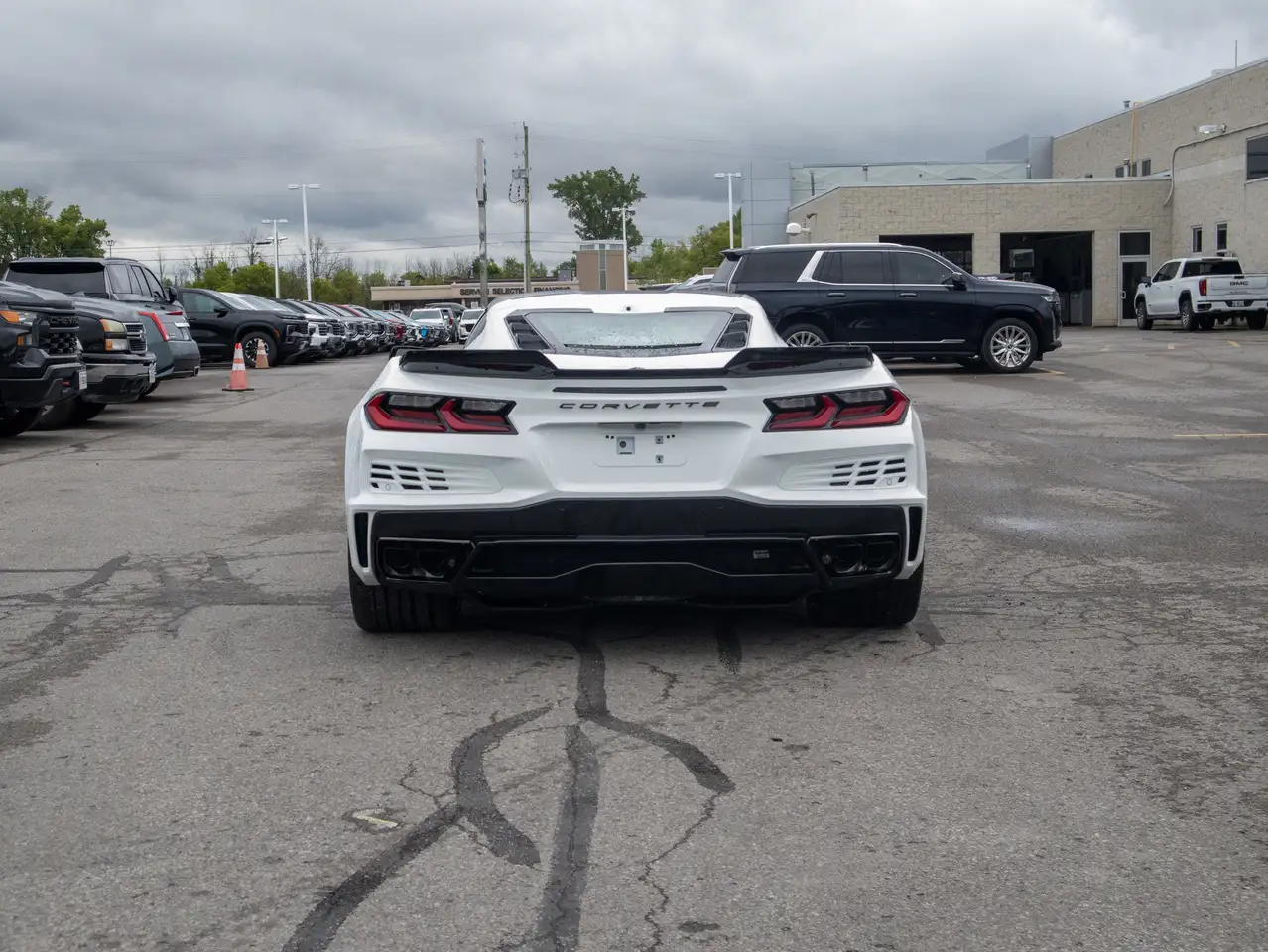 Chevrolet Corvette снимка Chevrolet Corvette
