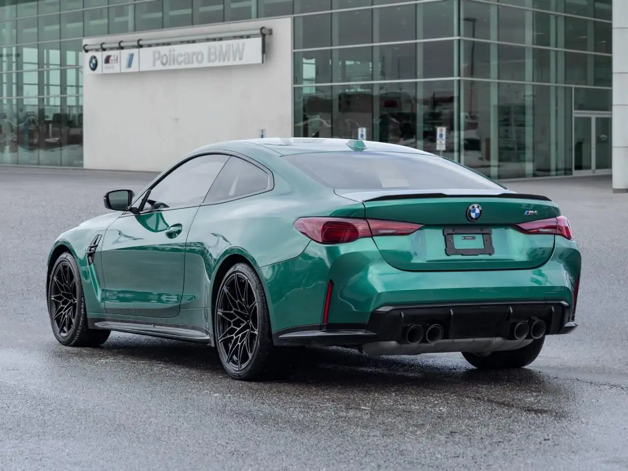 BMW M4 photo BMW M4