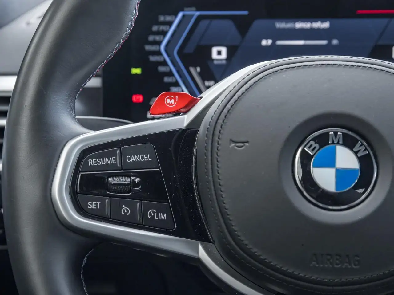 BMW M4 photo BMW M4