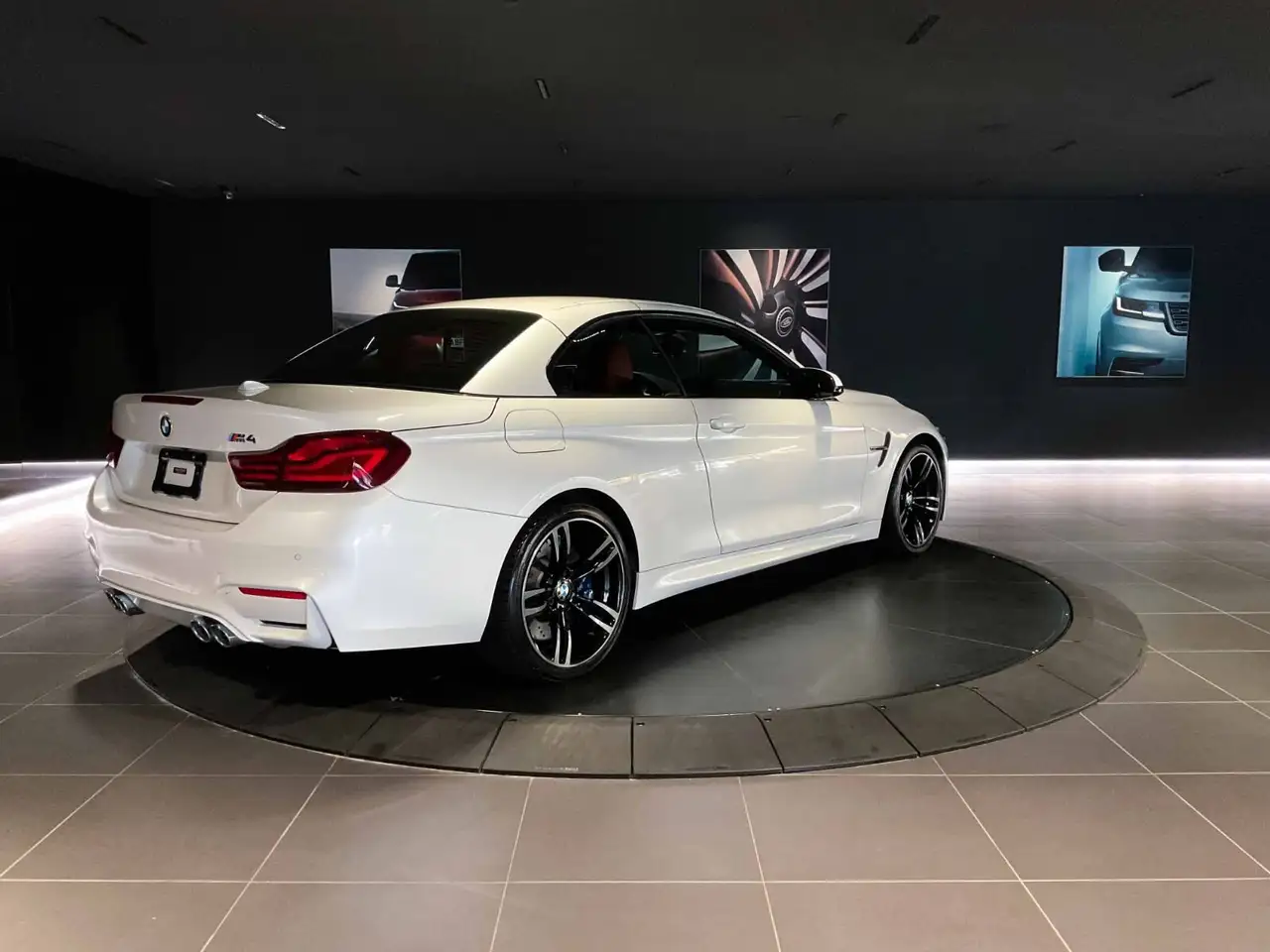 BMW M4 fotografie BMW M4