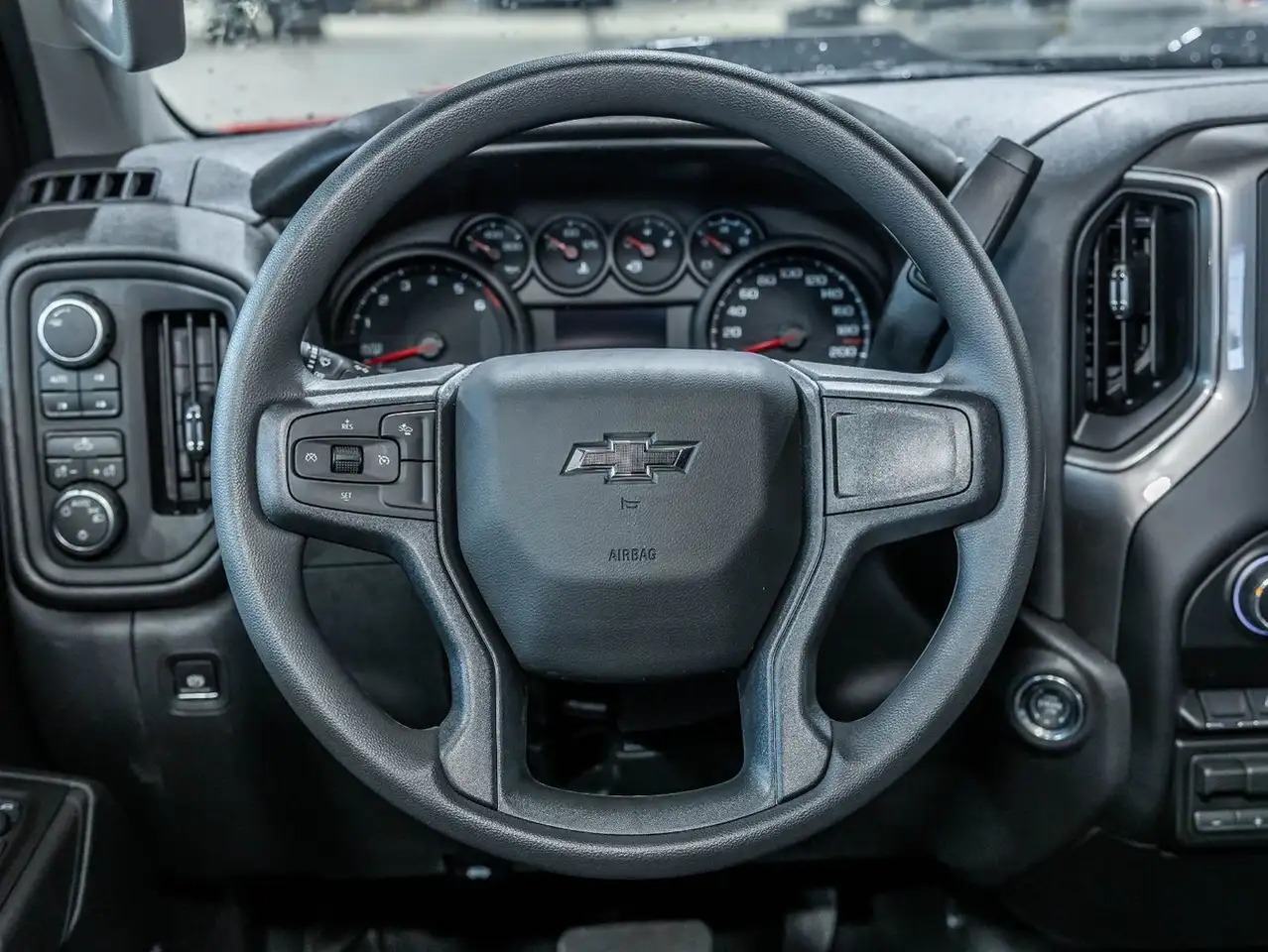 Chevrolet Silverado 1500 photo Chevrolet Silverado 1500