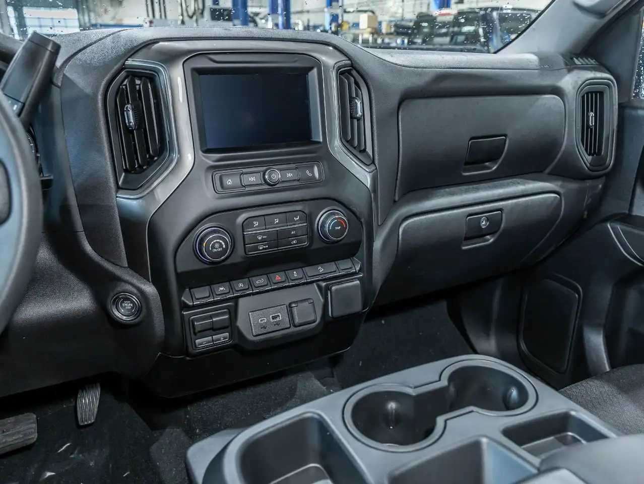 Chevrolet Silverado 1500 photo Chevrolet Silverado 1500