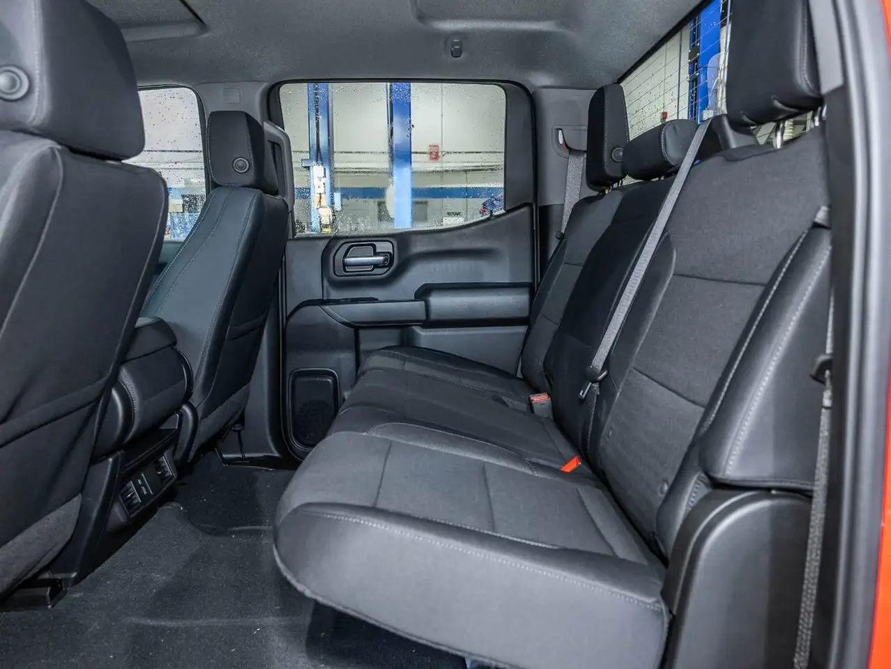 Chevrolet Silverado 1500 photo Chevrolet Silverado 1500