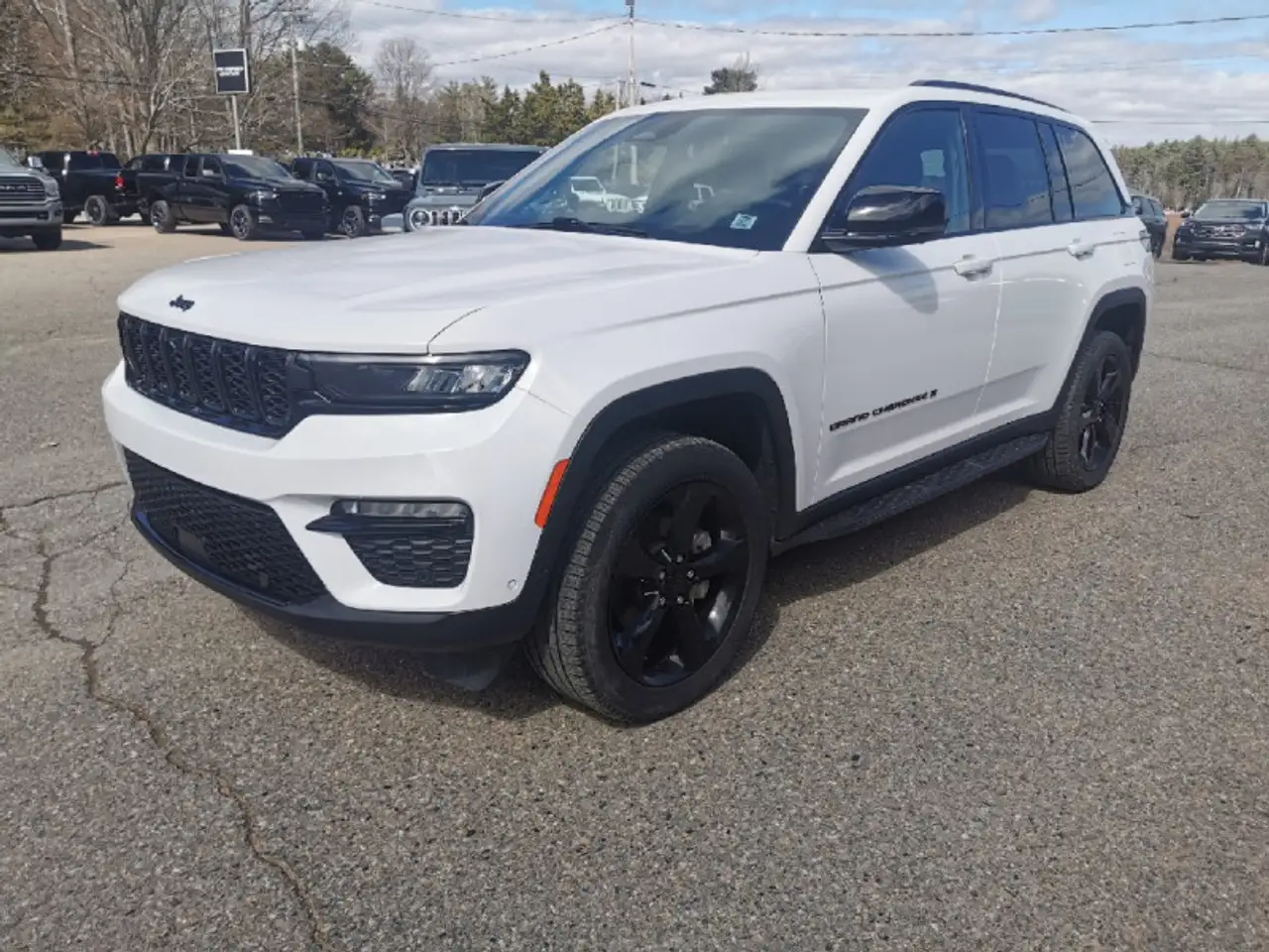 Jeep Grand Cherokee снимка Jeep Grand Cherokee