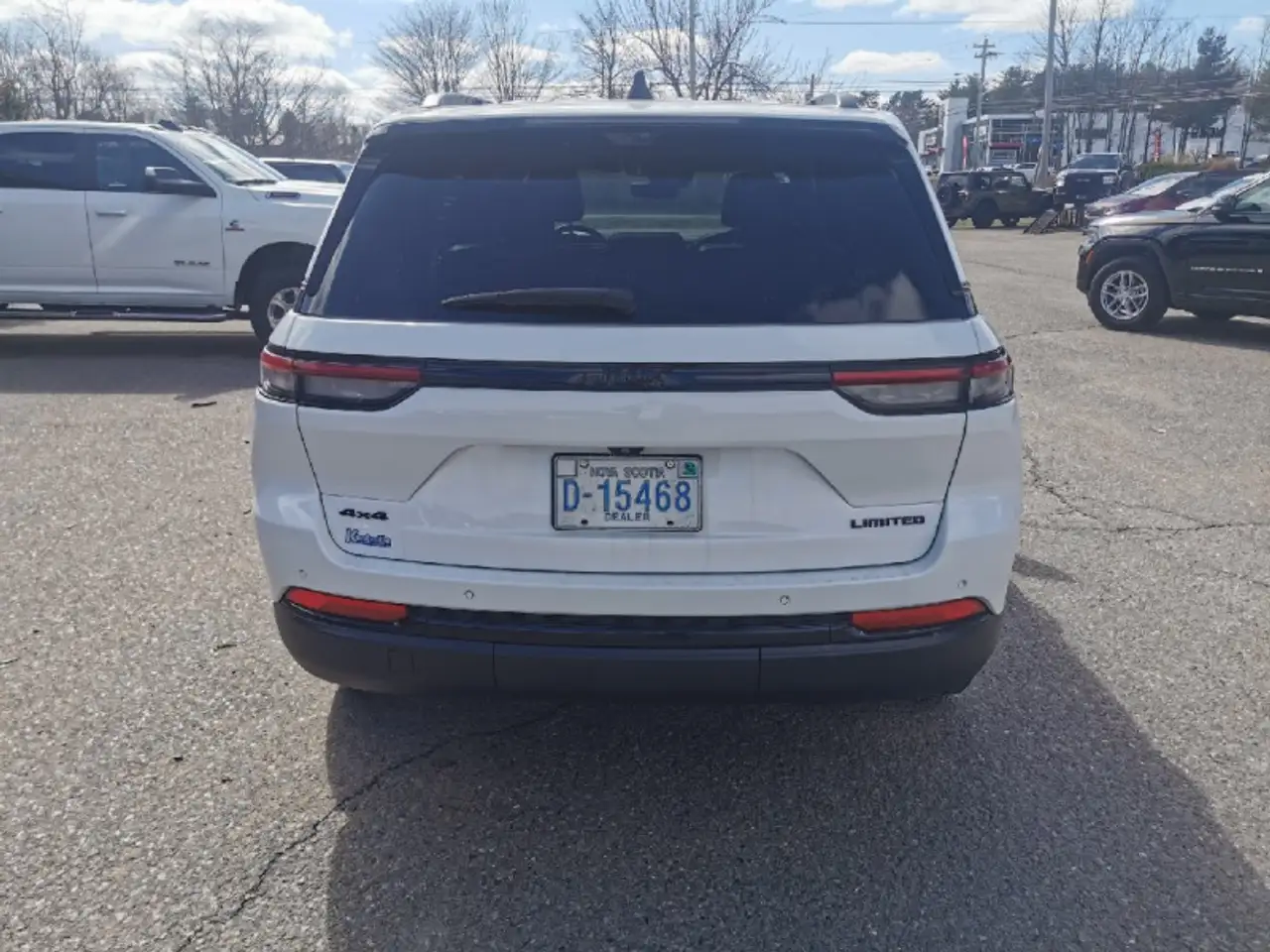 Jeep Grand Cherokee снимка Jeep Grand Cherokee