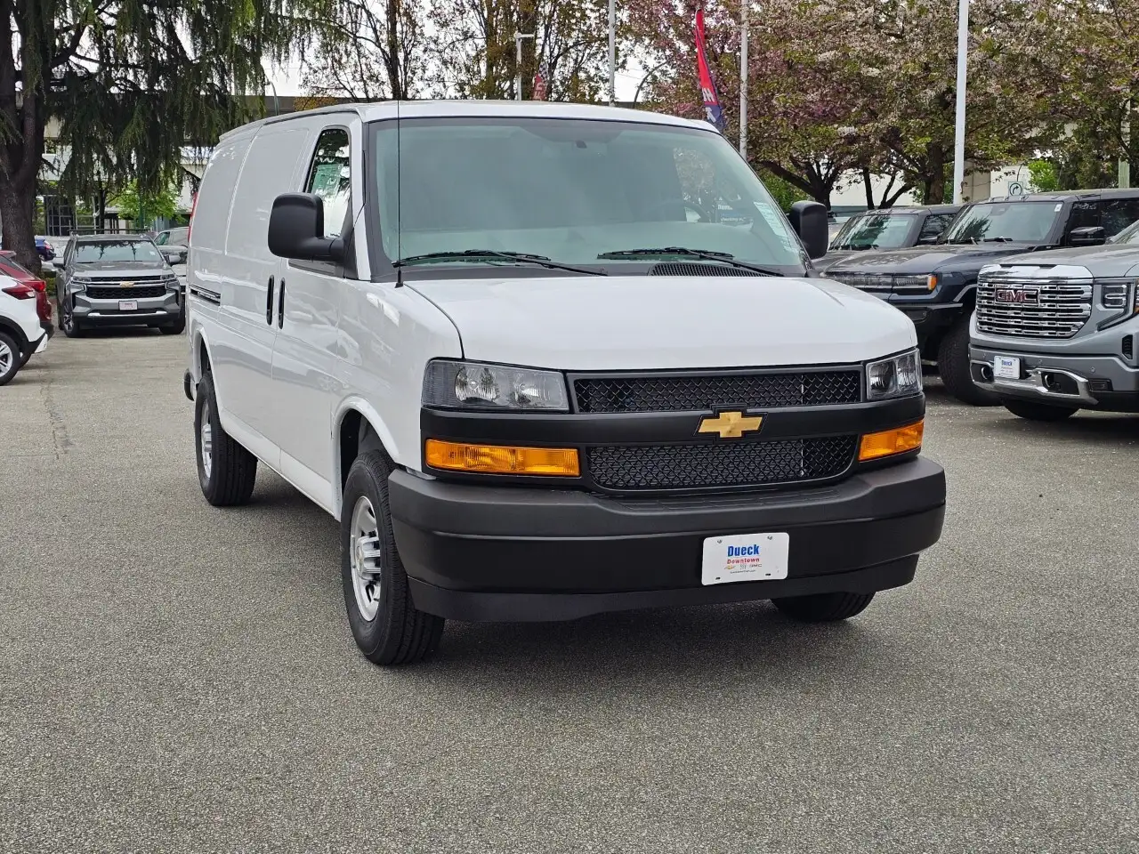 Chevrolet Express 3500 снимка Chevrolet Express 3500