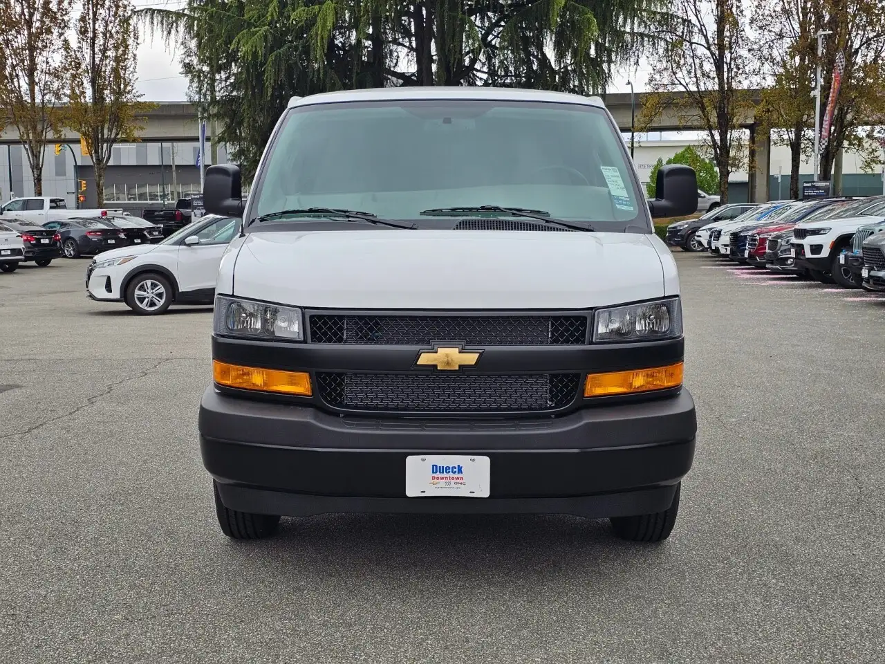 Chevrolet Express 3500 снимка Chevrolet Express 3500