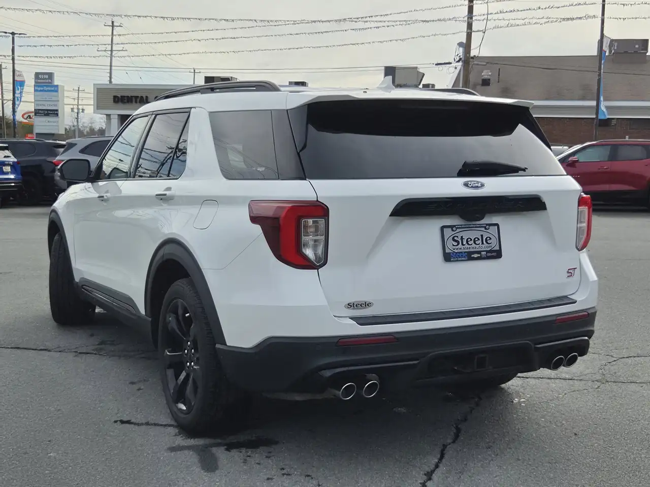 Ford Explorer photo Ford Explorer