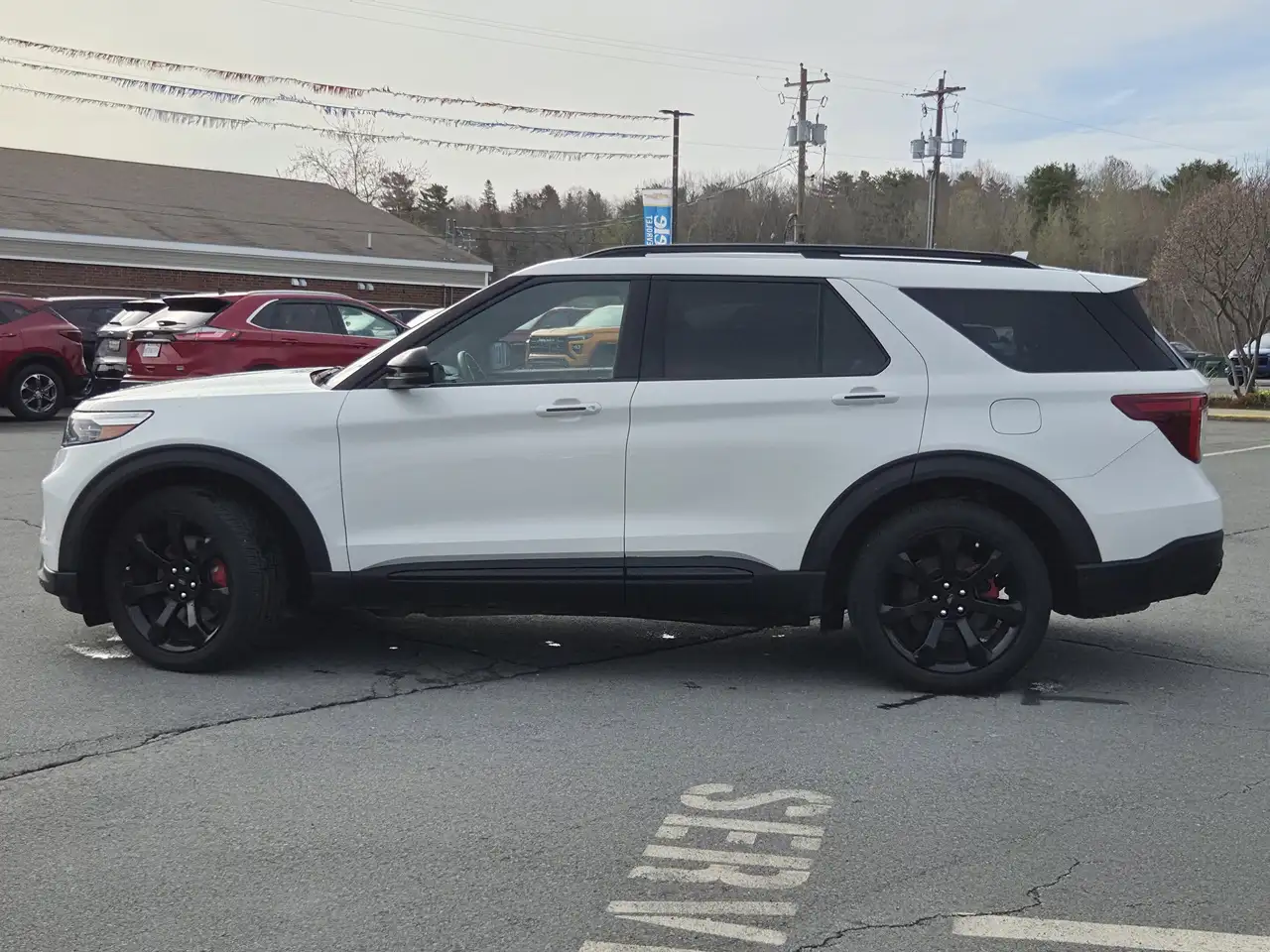 Ford Explorer photo Ford Explorer