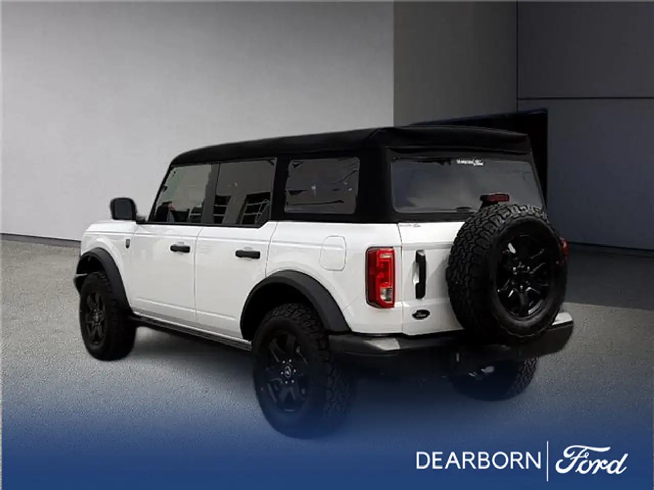 Ford Bronco снимка Ford Bronco