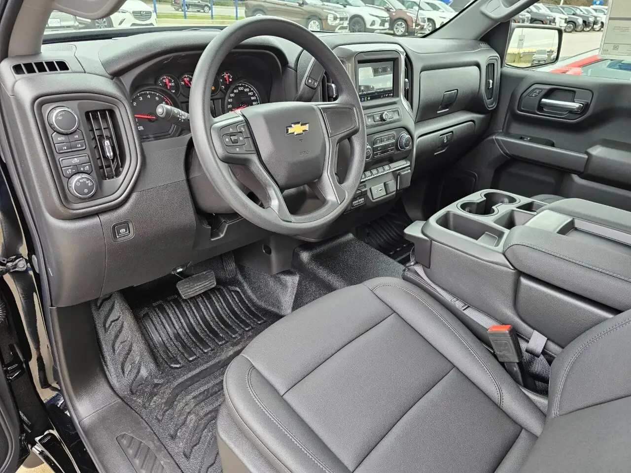 Chevrolet Silverado 1500 снимка Chevrolet Silverado 1500