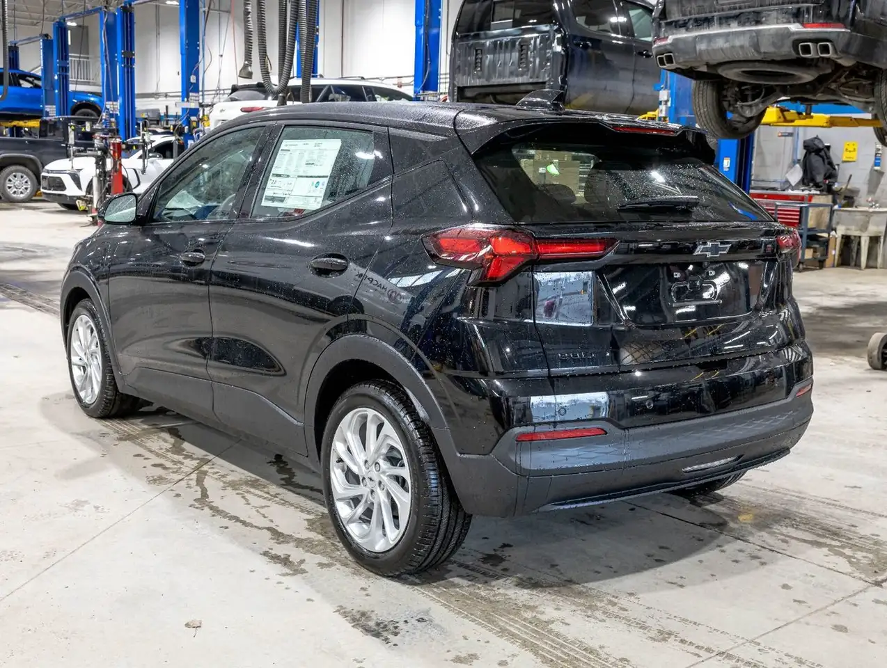 Chevrolet Bolt photo Chevrolet Bolt