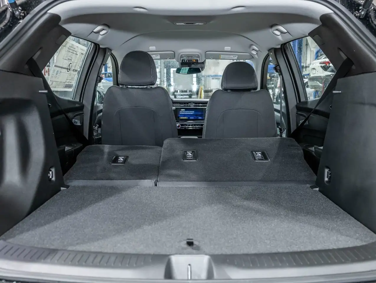 Chevrolet Bolt photo Chevrolet Bolt