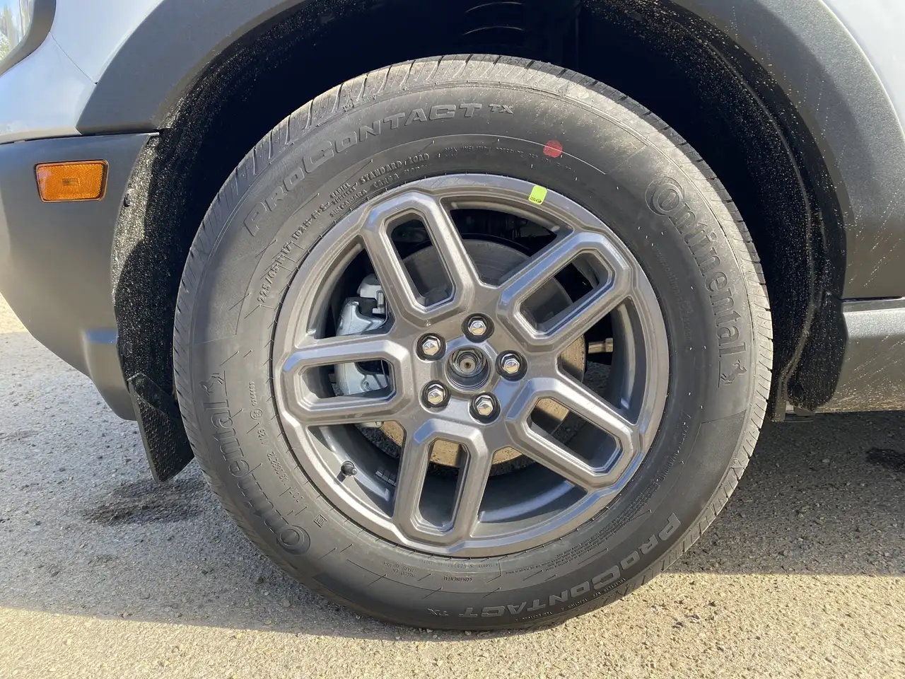Ford Bronco Sport photo Ford Bronco Sport