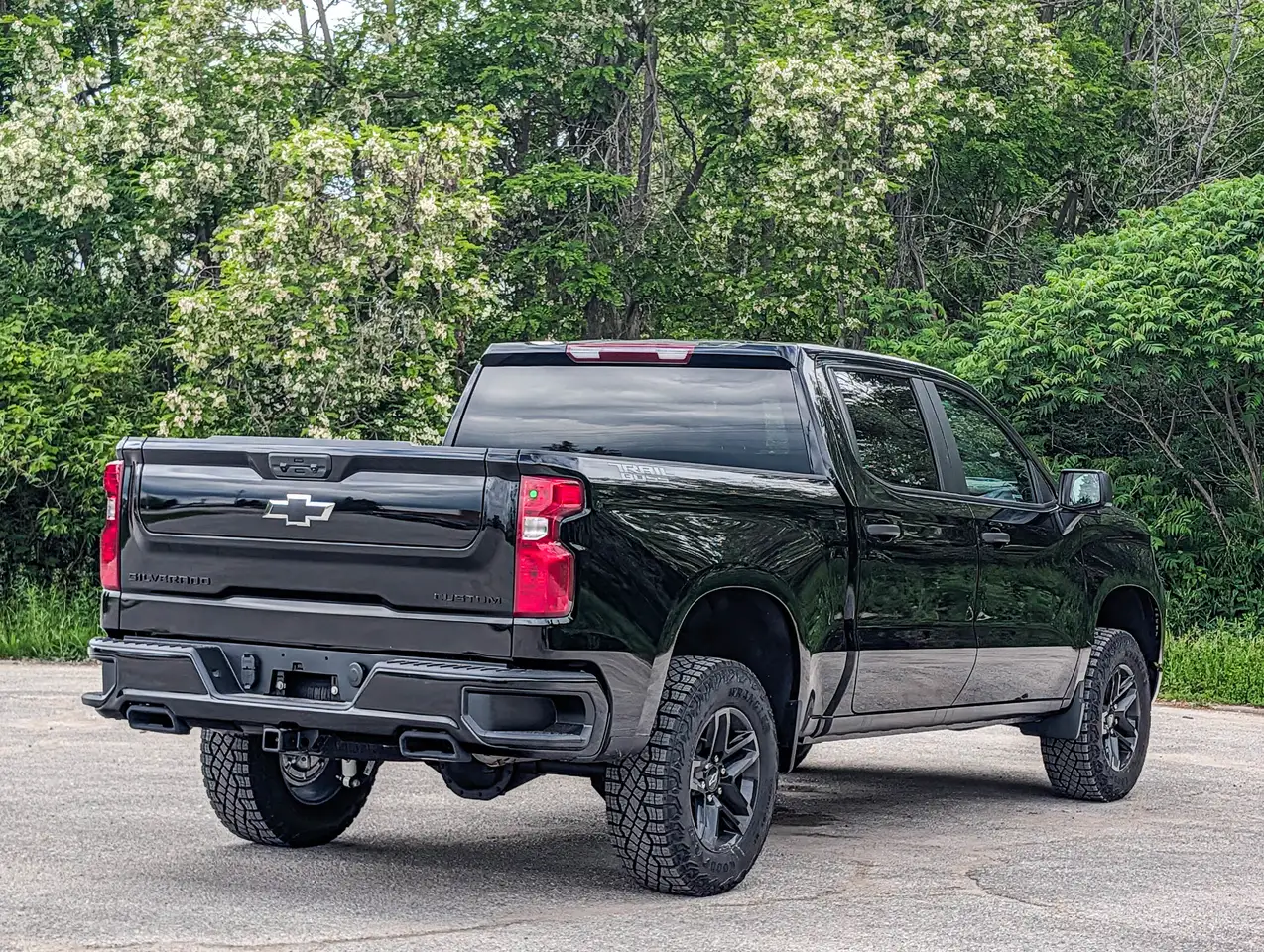 Chevrolet Silverado 1500 photo Chevrolet Silverado 1500