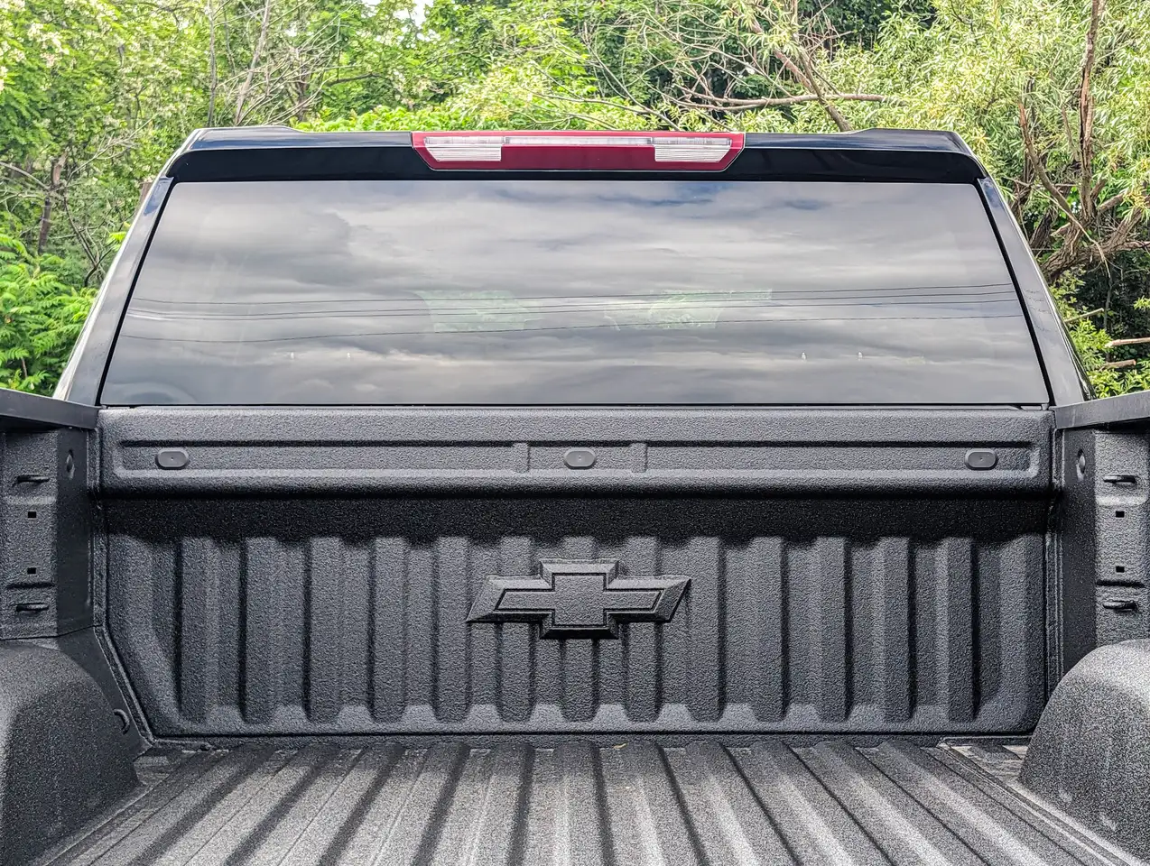Chevrolet Silverado 1500 photo Chevrolet Silverado 1500