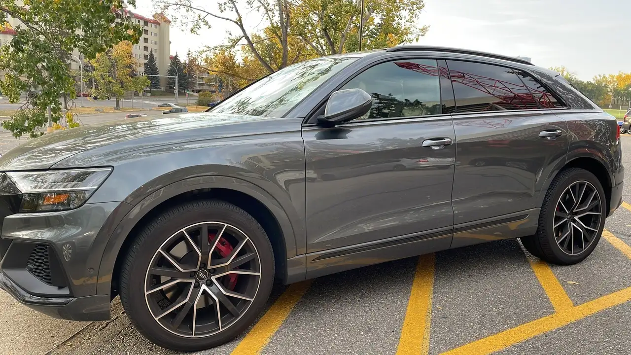 2022 Audi SQ8