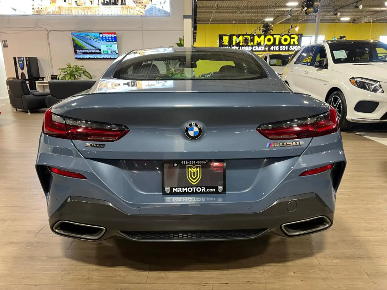 BMW 8 Series photo BMW 8 Series