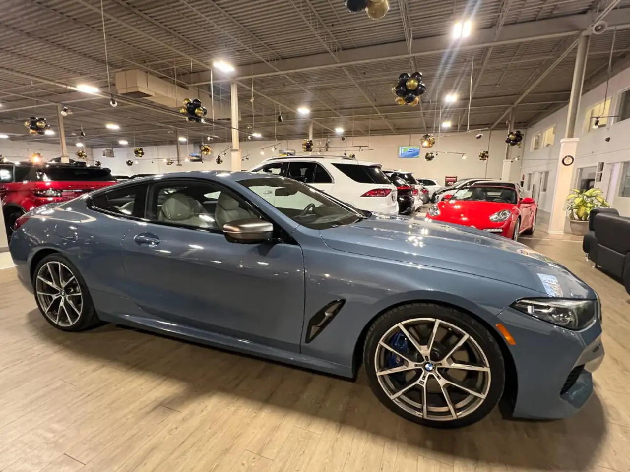 BMW 8 Series photo BMW 8 Series