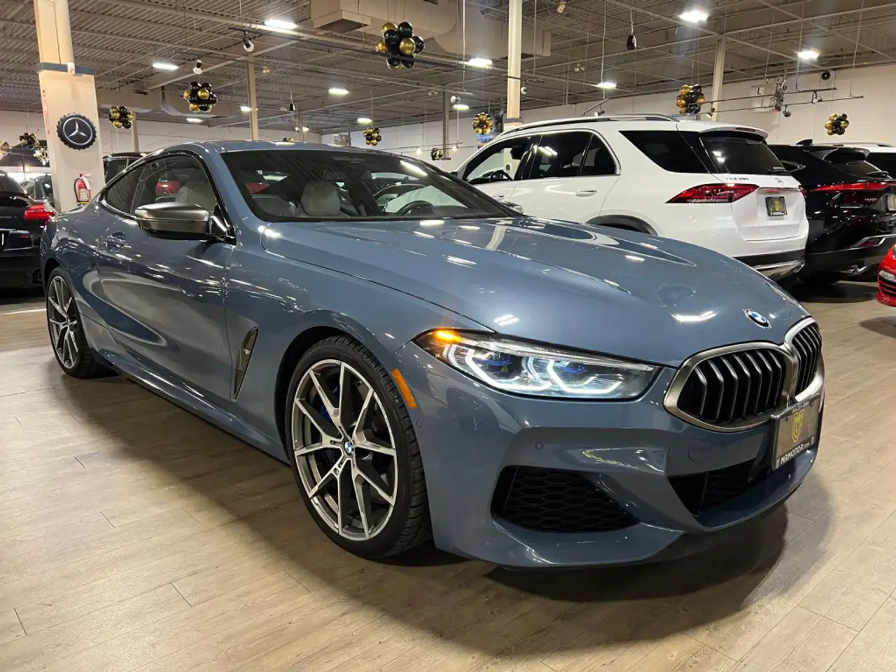 BMW 8 Series photo BMW 8 Series