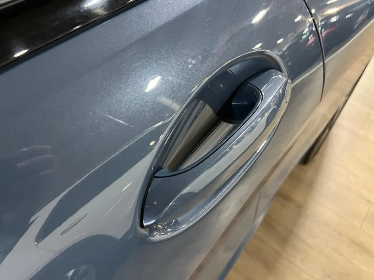 BMW 8 Series photo BMW 8 Series