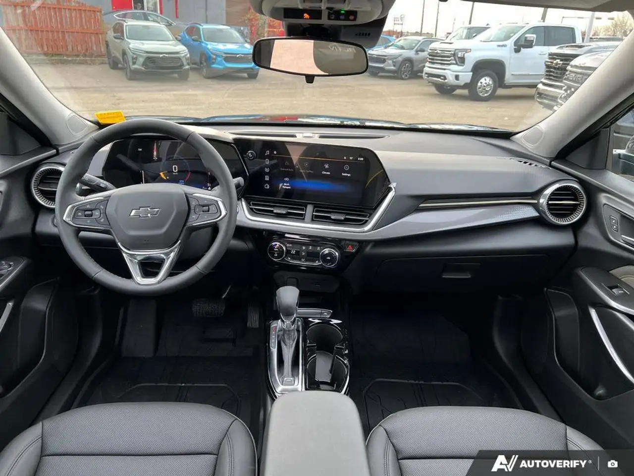 Chevrolet Trax снимка Chevrolet Trax