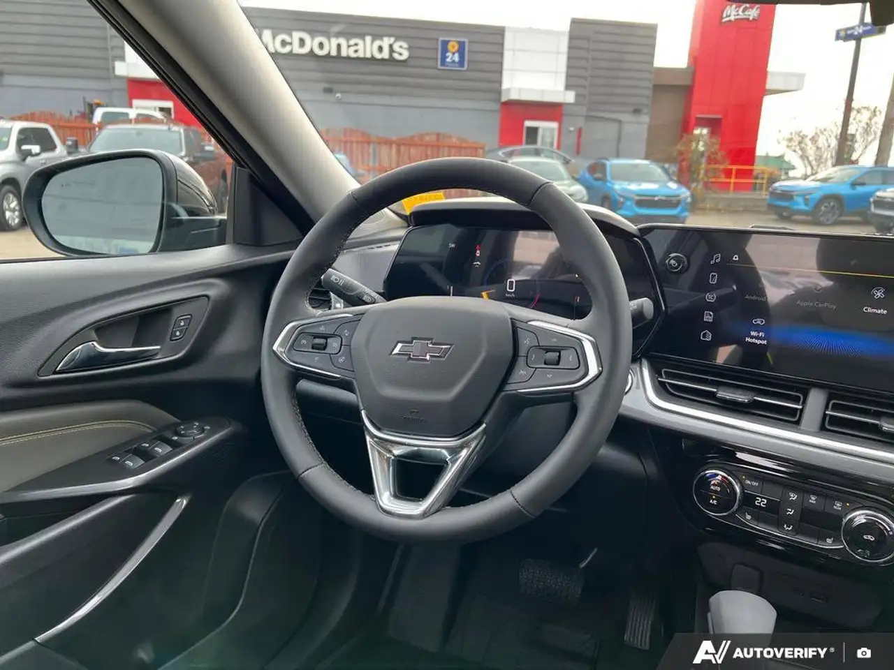 Chevrolet Trax снимка Chevrolet Trax