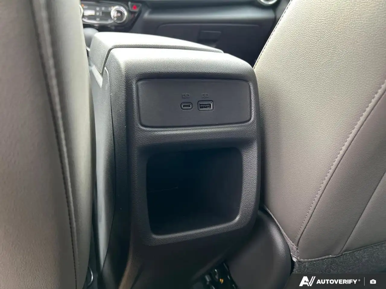 Chevrolet Trax снимка Chevrolet Trax