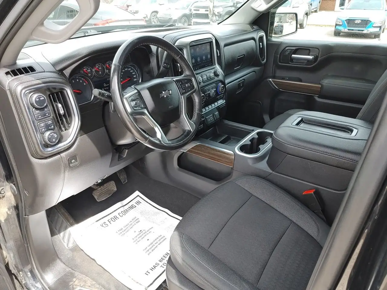 Chevrolet Silverado 1500 photo Chevrolet Silverado 1500