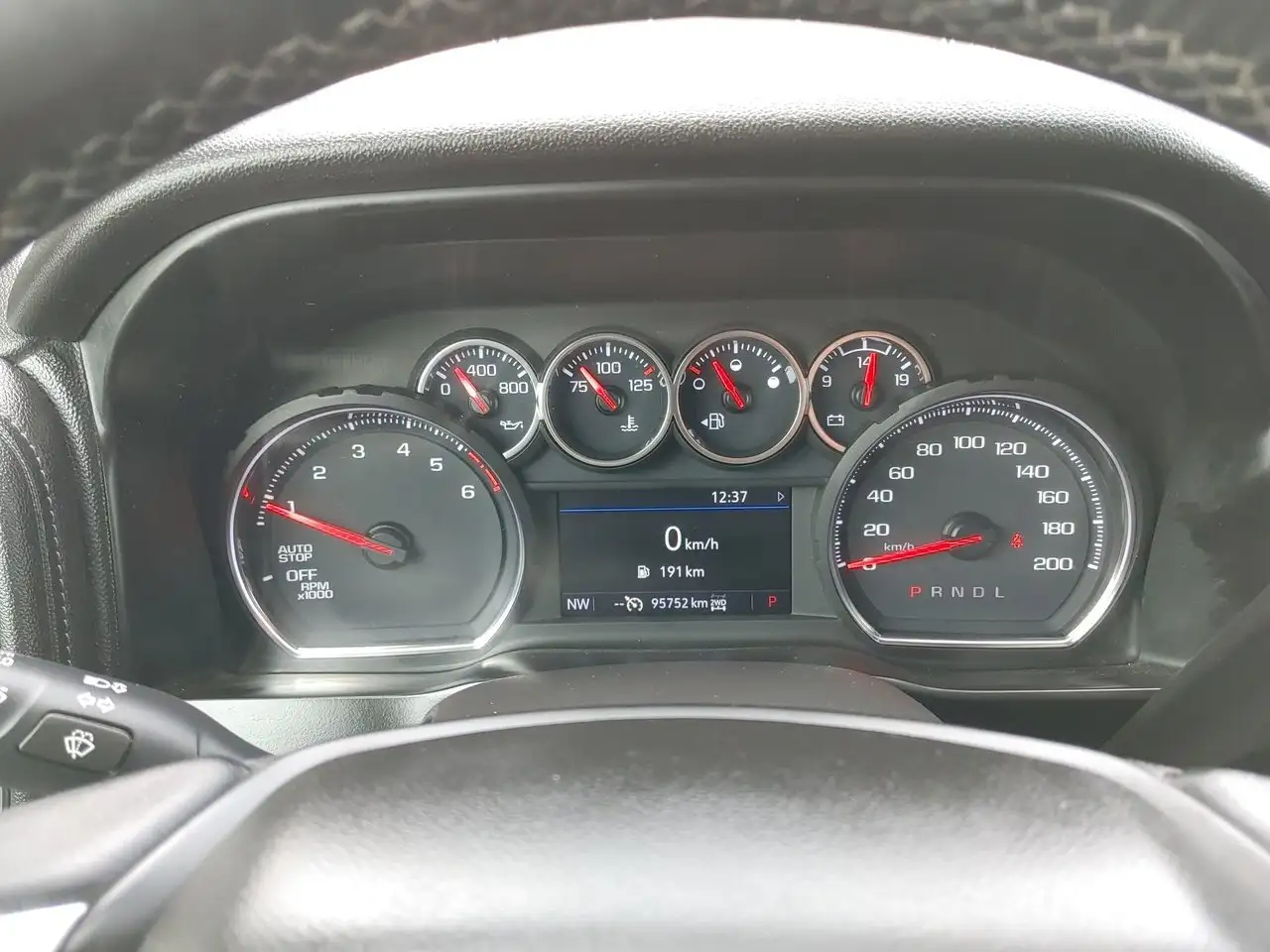 Chevrolet Silverado 1500 photo Chevrolet Silverado 1500