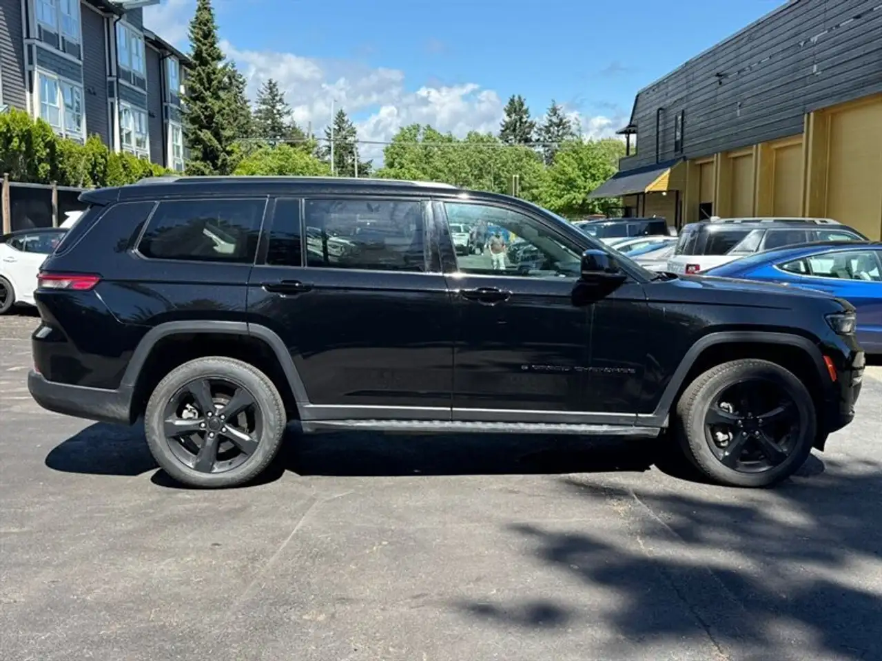 Jeep Grand Cherokee снимка Jeep Grand Cherokee