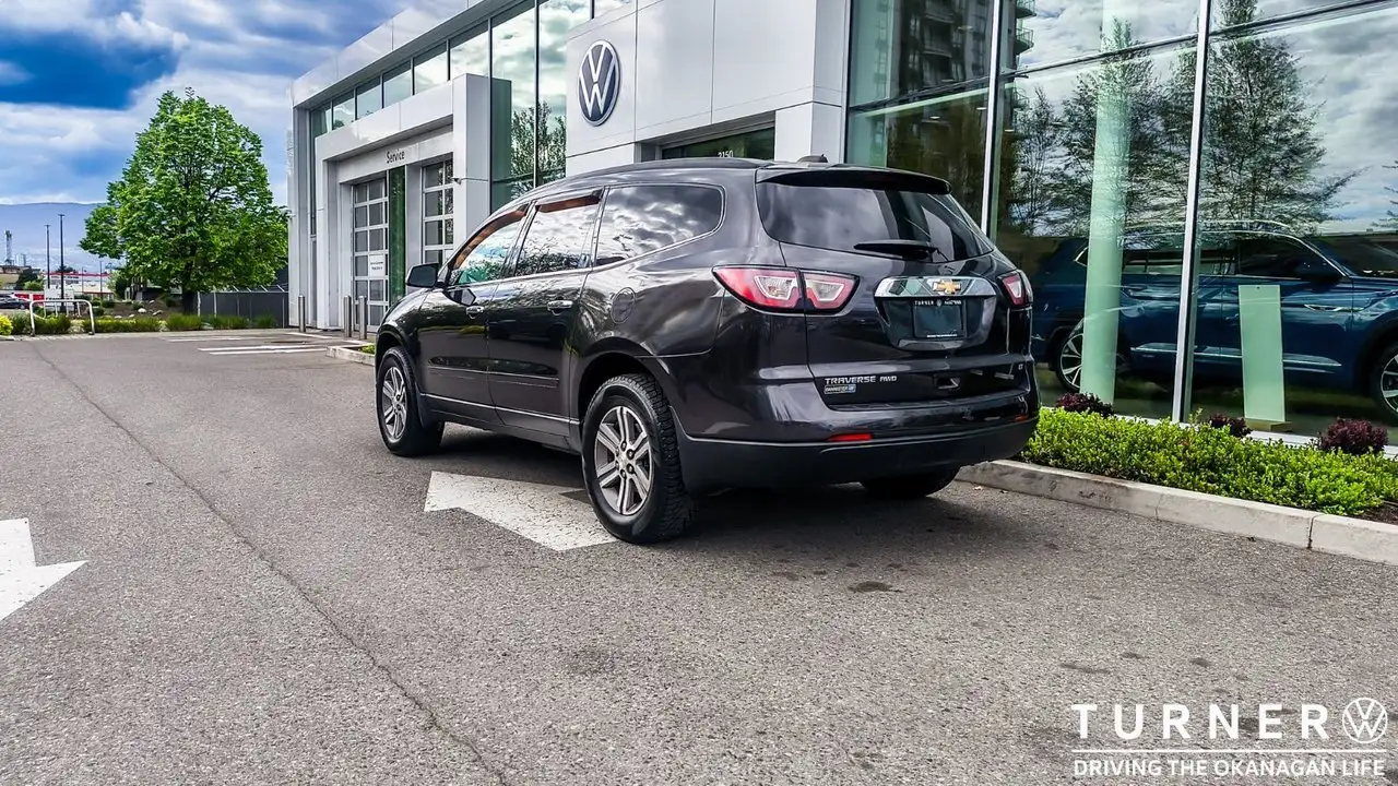 Chevrolet Traverse photo Chevrolet Traverse