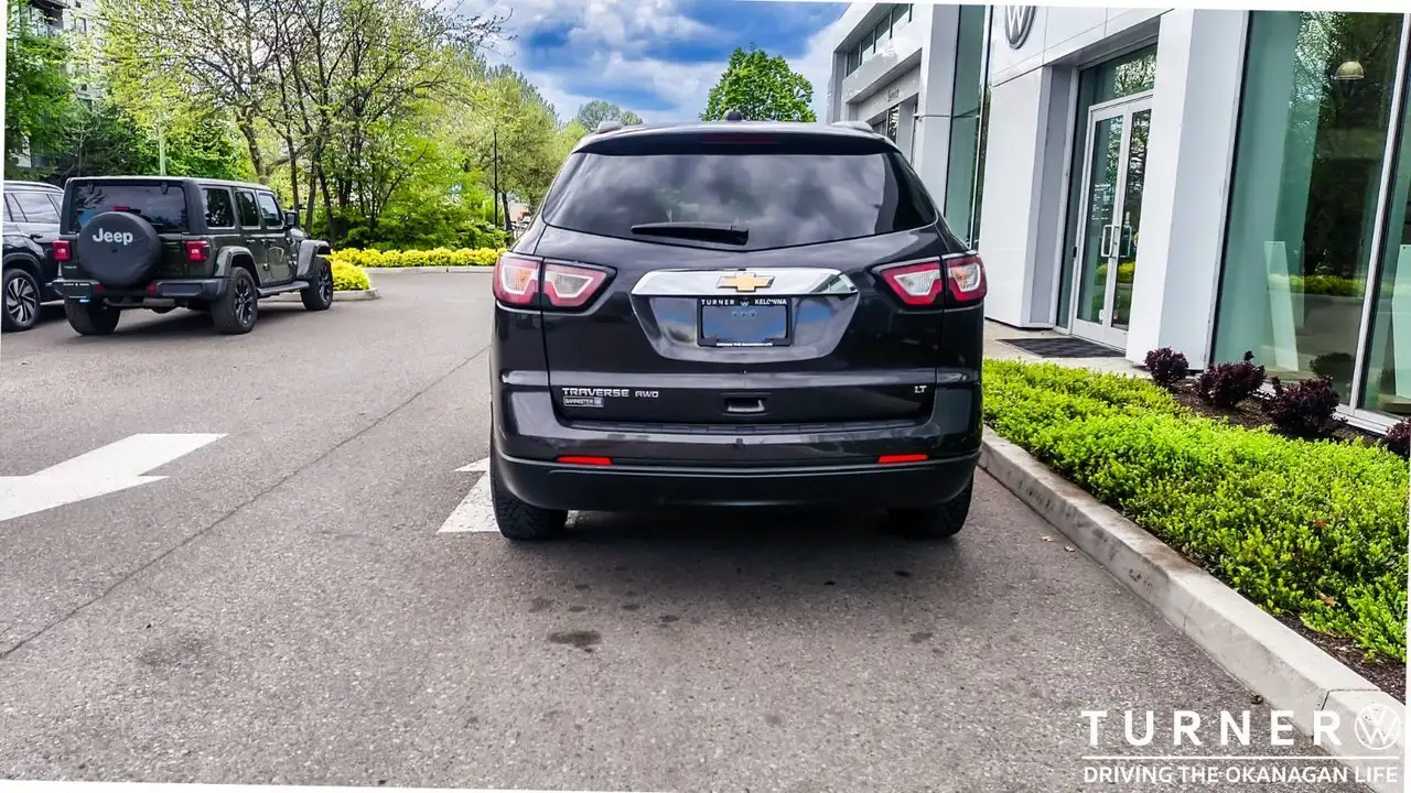 Chevrolet Traverse photo Chevrolet Traverse