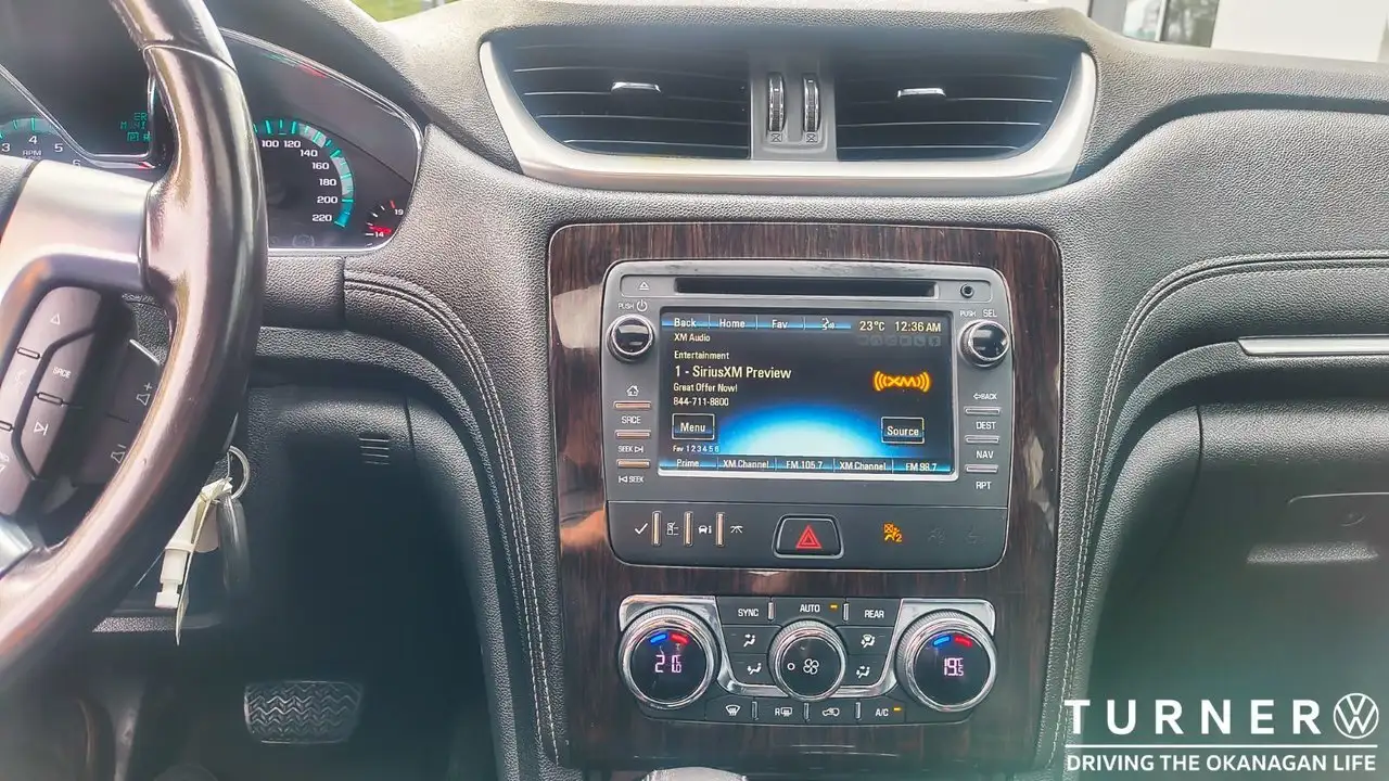 Chevrolet Traverse photo Chevrolet Traverse