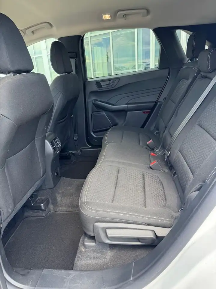 Ford Escape снимка Ford Escape