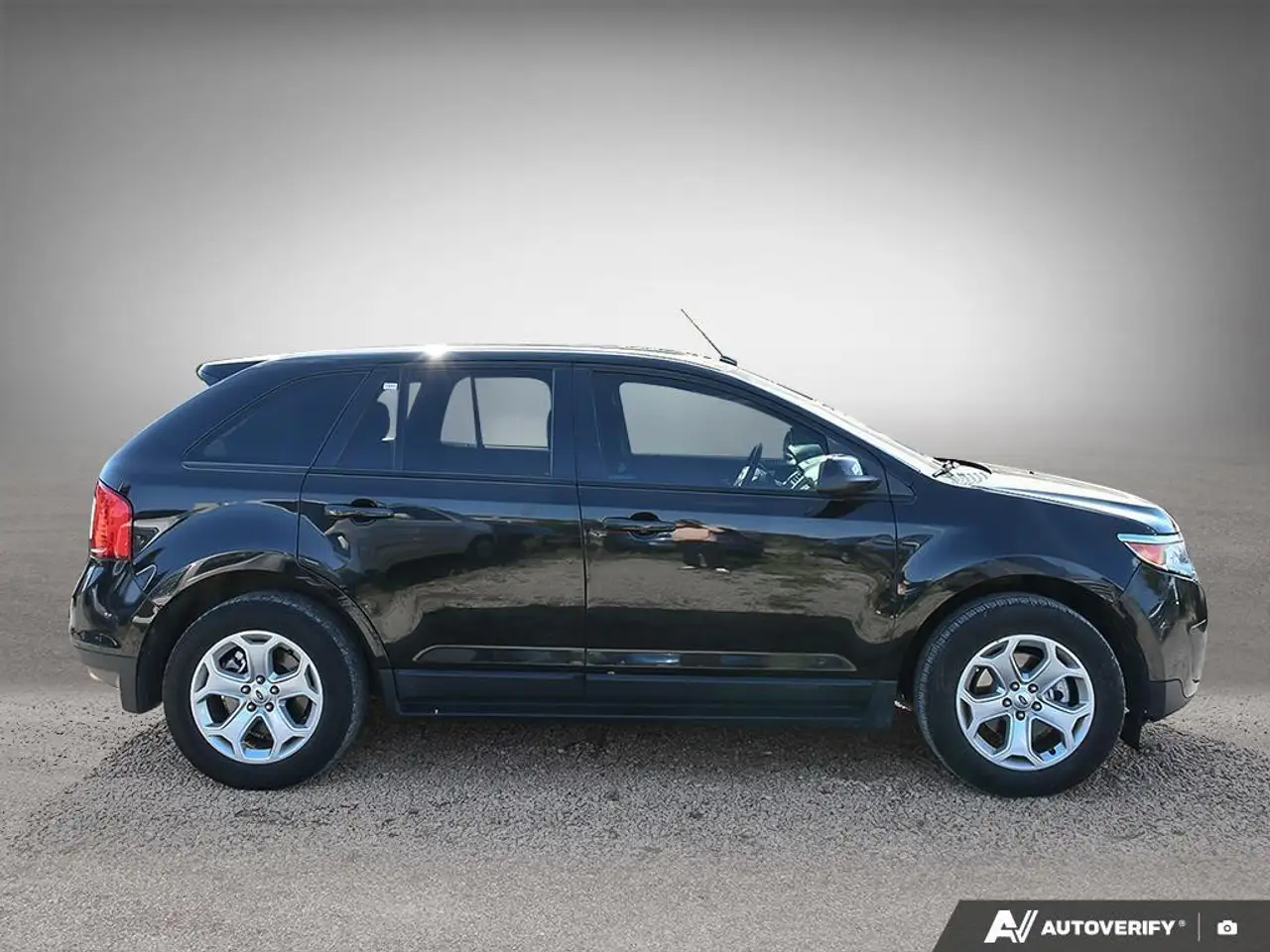 Ford Edge photo Ford Edge
