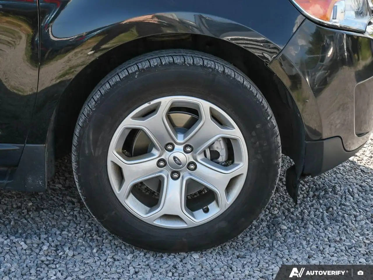 Ford Edge photo Ford Edge