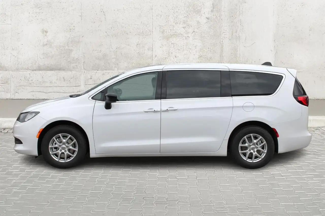 Chrysler Grand Caravan fotografie Chrysler Grand Caravan